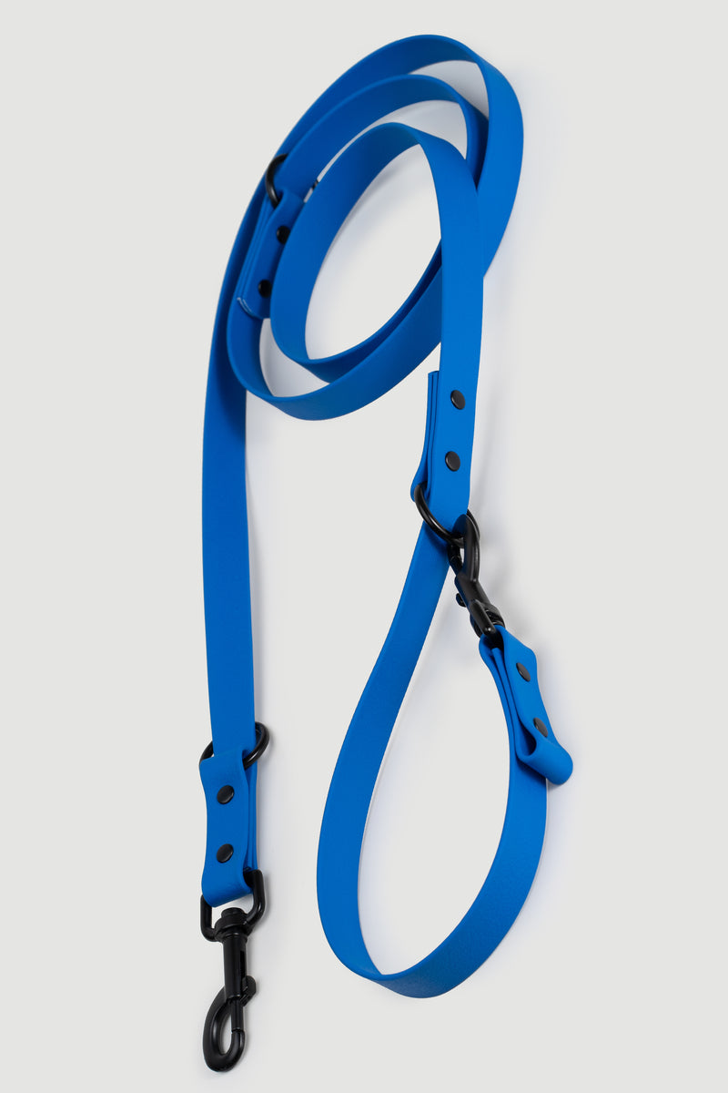 Active wear for active dogs </p> Leine in blau 2 Meter 3-fach verstellbar