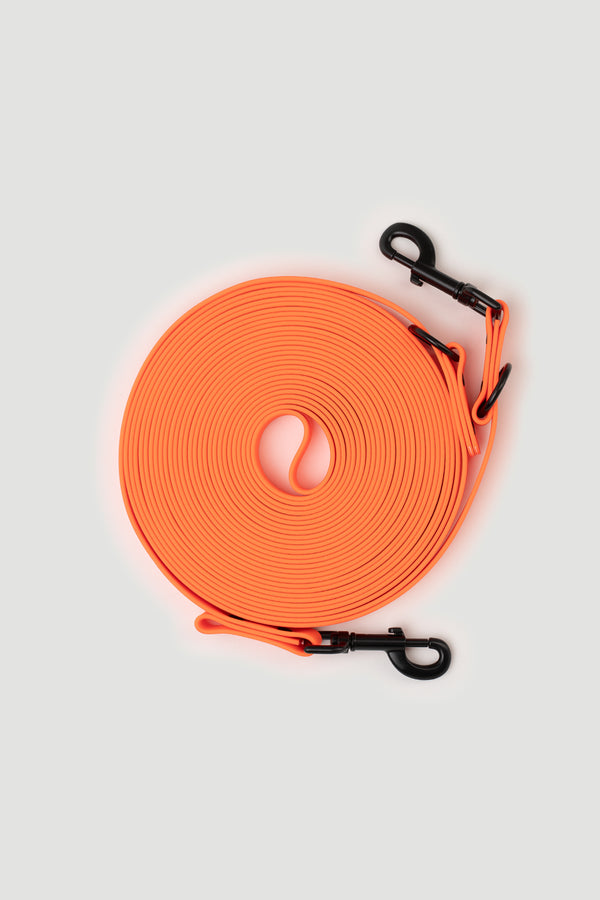 Active wear for active dogs </p> Schleppleine in orange 10 Meter 2-fach verstellbar